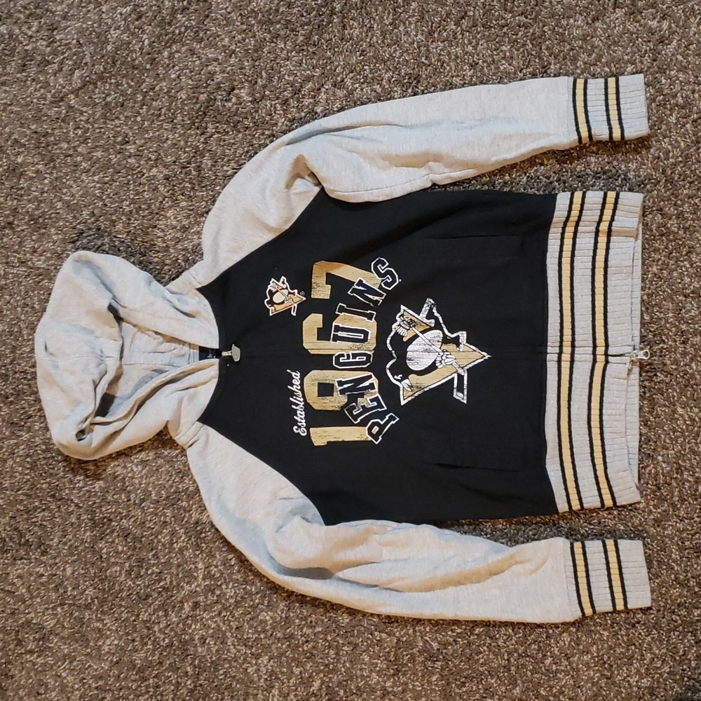 Zip-up Pittsburgh Penguins hoodie